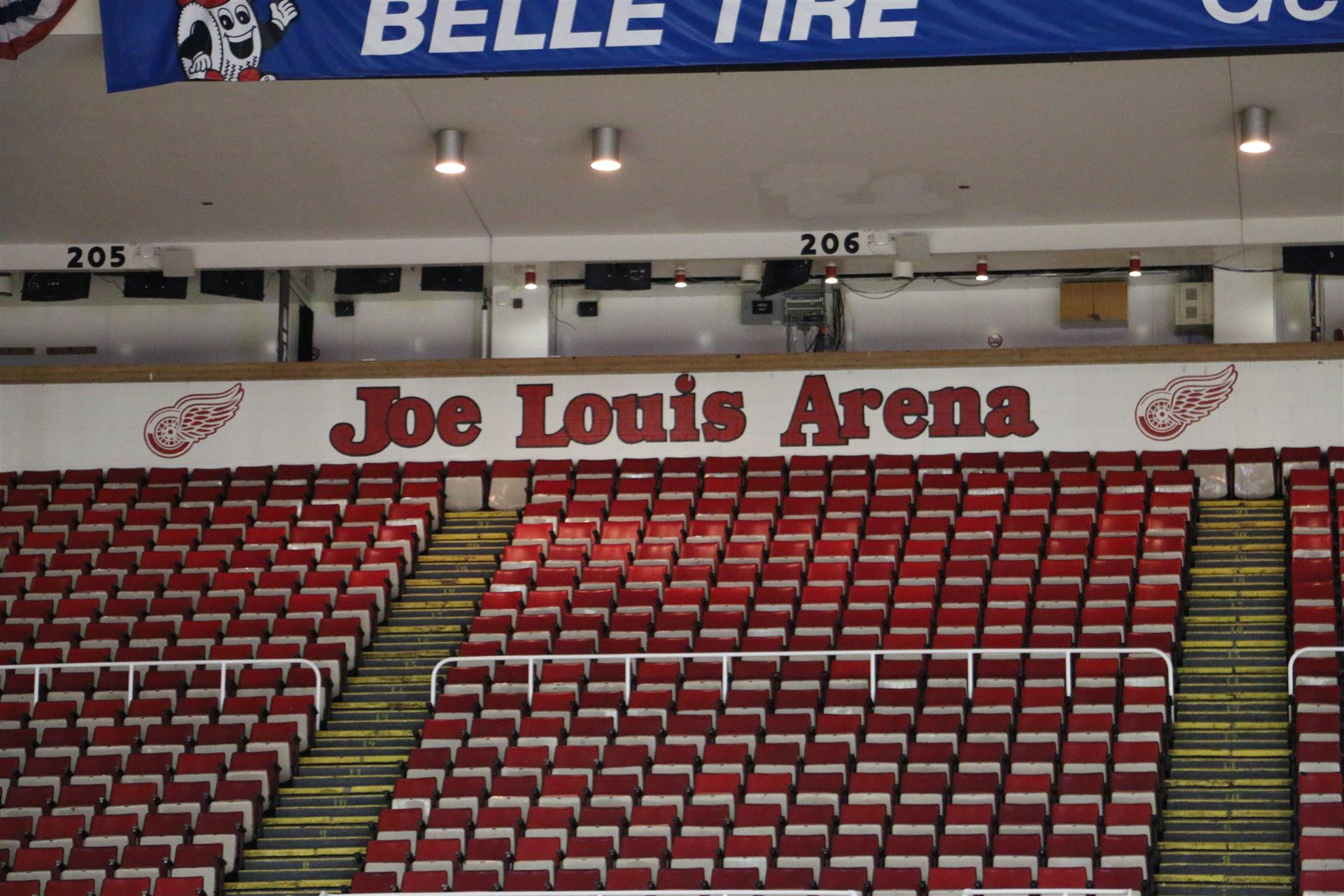 joe louis arena basketball